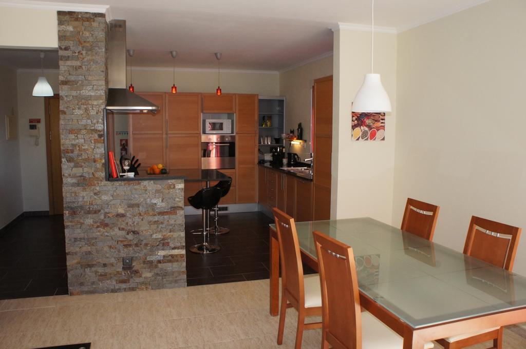 Sunny Apartment Al-Sakia, Quarteira, Vilamoura Bagian luar foto